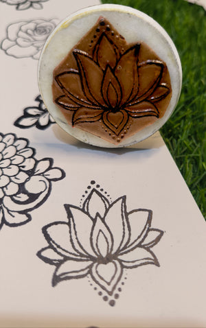 Reusable Mehandi/Henna Stamps Pack of 2,Ink Pad and a Bridal Henna cone.